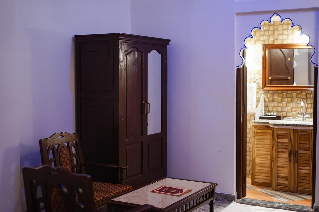 Bonjour Paradise Resort Udaipur Exterior photo
