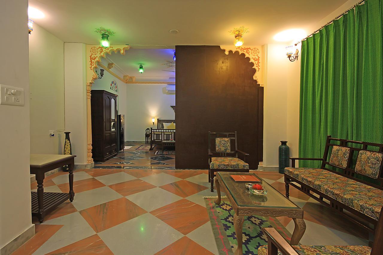 Bonjour Paradise Resort Udaipur Exterior photo