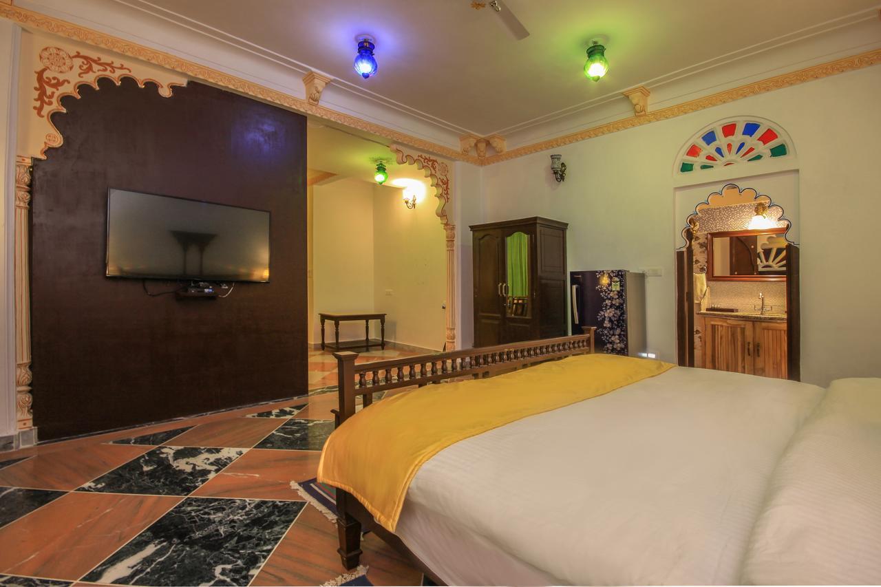 Bonjour Paradise Resort Udaipur Exterior photo